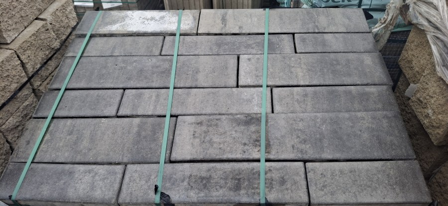 Dlažba zámková OLYMPIA tl. 8cm colormix BRILANT (pal. 9,2m2) - Výprodejové zboží Betonové dlažby