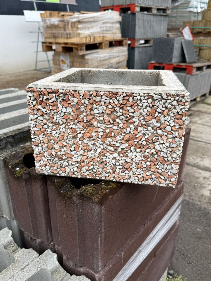 Výprodej - tvarovka sloupová 30x30x20 IV.vymývaná MAGMA pal.nevratná 228756 Výprodej - tvarovka sloupová 30x30x20 IV.vymývaná MAGMA pal.nevratná 228756 - Výprodejové zboží Betonové výrobky