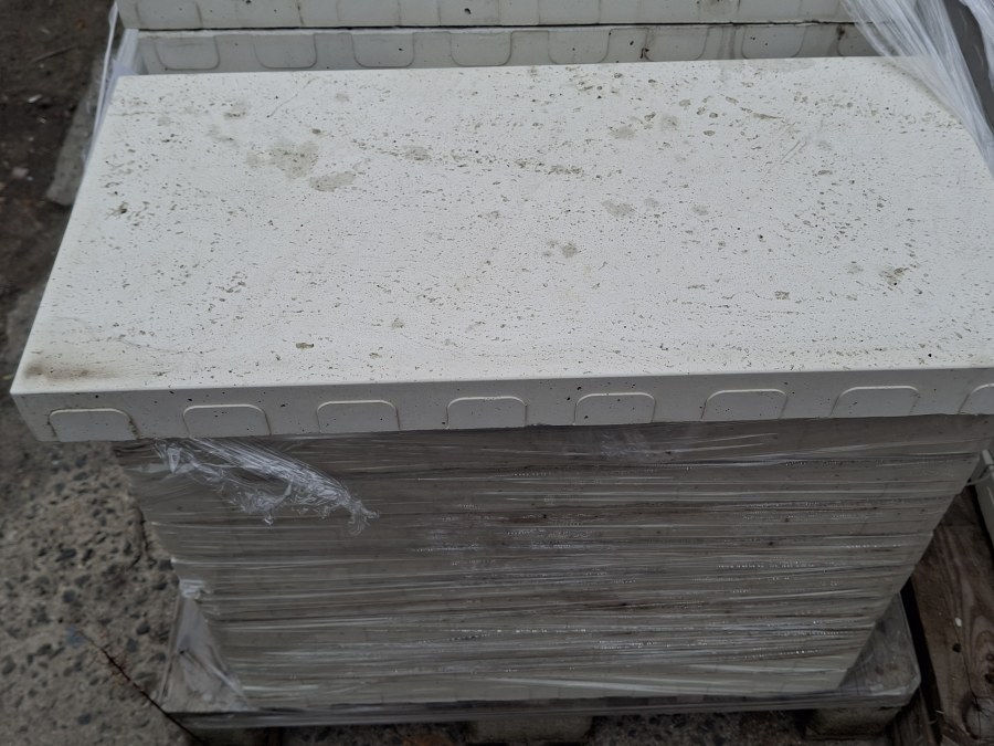 Výprodej - dlažba zahradní TRAVERTINO 60x30x6 cm Slonovinová II.jakost (v) - Výprodejové zboží Betonové dlažby