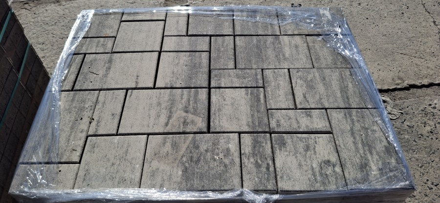 Výprodej- dlažba zámková Citytop kombi 8cm bíločerná 2.jakost (vrstva1,08 m2) - Výprodejové zboží Betonové dlažby
