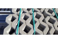 Výprodej - dlaždice zatravňovací 60x40x8cm přírodní 2.jak. (40) zal. na pal. 18681