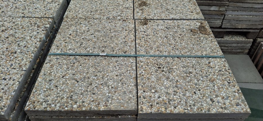 Výprodej - dlažba zahradní DUNAJ 60x40x4 cm 4-8 mm 2.jak. pal.2868