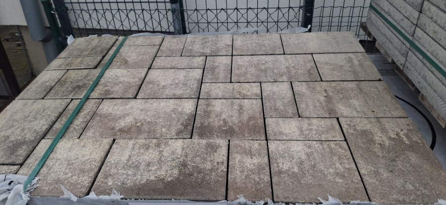 Výprodej - dlažba CITYTOP el. kom.8cm láv.šedohnědá mel. (pr. na vrstvy) zál.18681 2.jak. Výprodej - dlažba CITYTOP el. kom.8cm láv.šedohnědá mel. (pr. na vrstvy) zál.18681 2.jak. - Výprodejové zboží Betonové dlažby