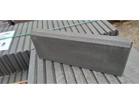 Výprodej- obrubník zahradní 50x20x5cm přírodní s fazetou (88) zal.na pal. 228756 nevrat