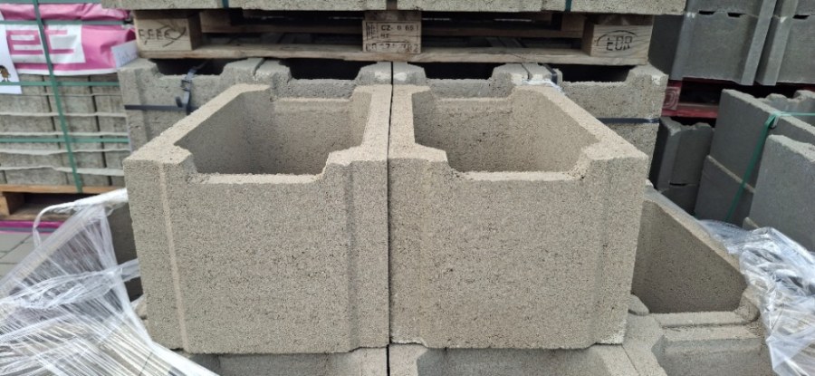 Výprodej - tvarovka bednící 30cm 50x25x30cm (40) 2.jak. pal.2868 (v)