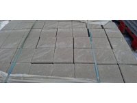 Výprodej - dlažba zámková 14,2x14,2x4,5cm přírodní 2.jak. (624) zal.na paletu 2868