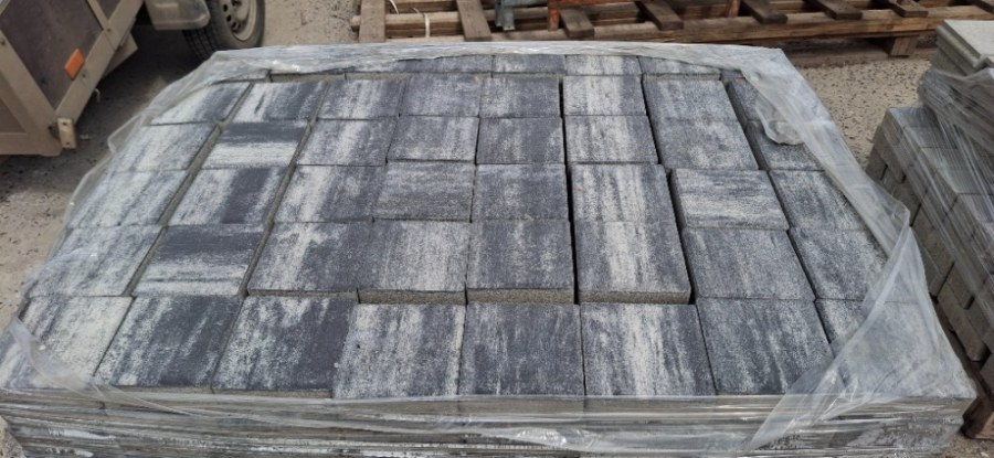 Výprodej - dlažba zámková 14,2x14,2x4,5cm Prato 2.jak. (624) zal.na paletu 2868 Výprodej - dlažba zámková 14,2x14,2x4,5cm Prato 2.jak. (624) zal.na paletu 2868 - Výprodejové zboží Betonové dlažby