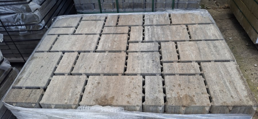 Výprodej - dlažba CITYTOP EKO KOMBI 6 cm bílohnědočerná (10) pal.zal.18681 - Výprodejové zboží Betonové dlažby