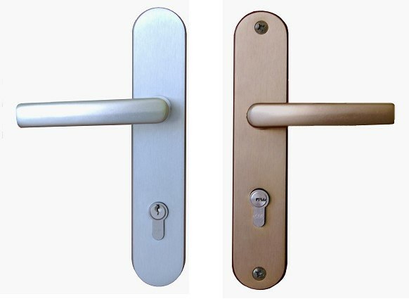Kování bezpečnostní klika+madlo A2/90 Al F1 bez krytky - Stavební výplně Dveře Zámky, kování, příslušenství Kování dveřní